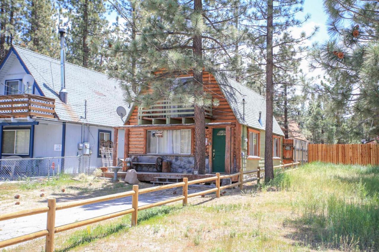 Bear Trap Cabin - Nice cabin in a quiet area with hot tub! - Chambres d'hôtes Big Bear City