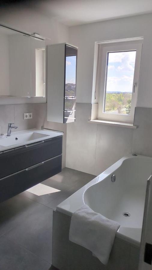 2-Zimmer Apartment in Regensburg - B&B Lappersdorf