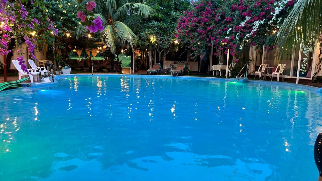Oasis2 Phuket Airport Glamping - B&B Phuket