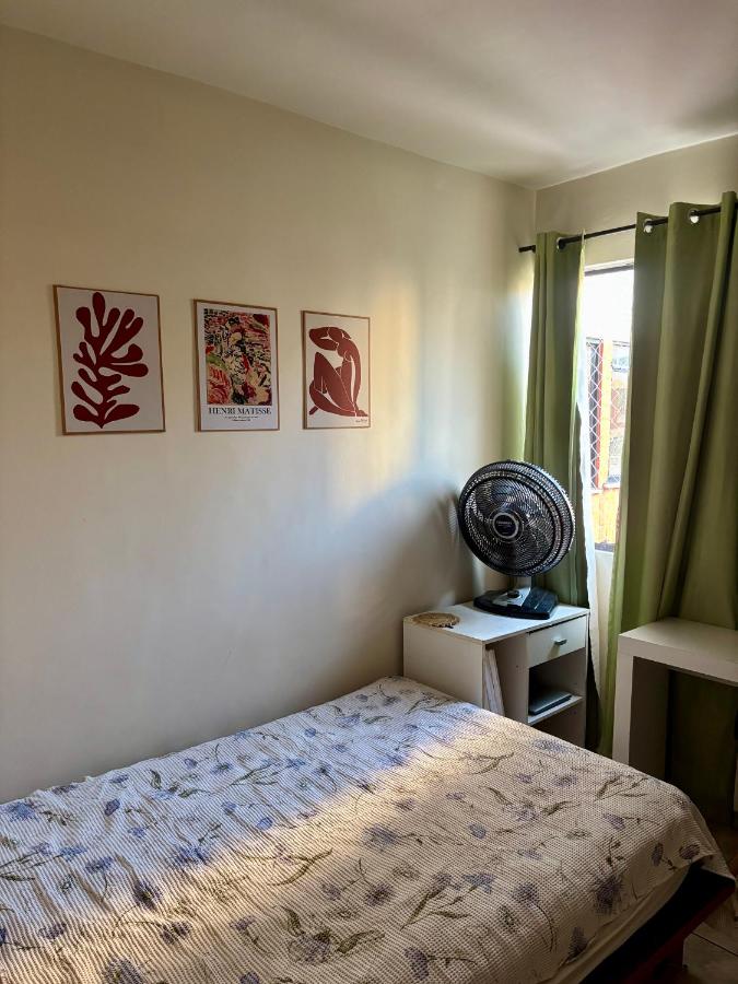 Alugo quarto privado em apartamento - Chambres d'hôtes Rio de Janeiro