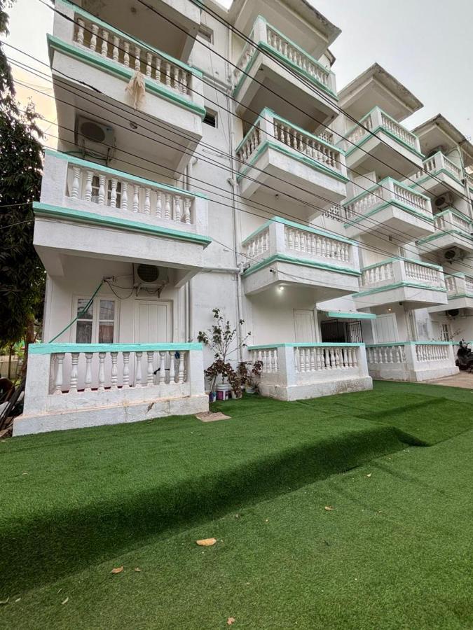 Sunshine Park By RoomzAway - B&B Candolim