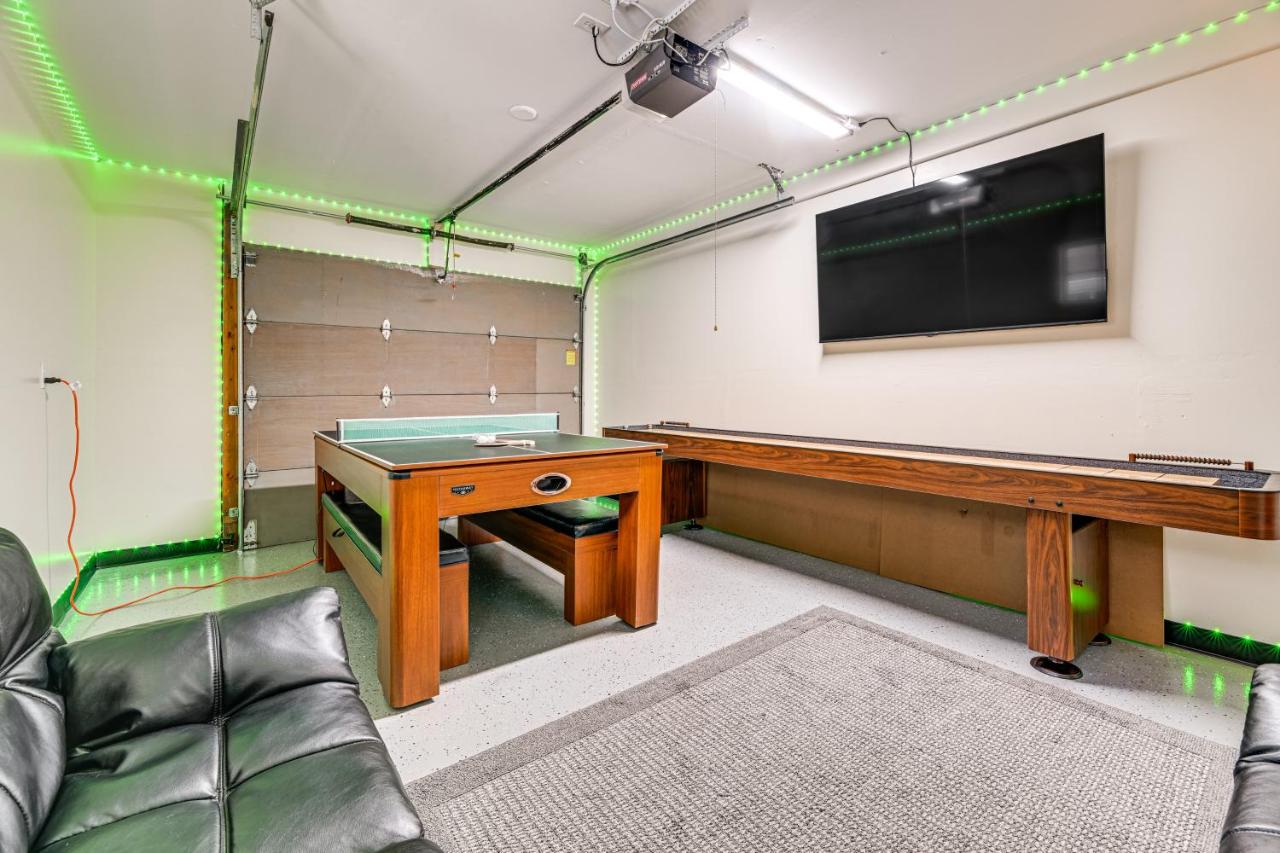 Near Oregon Caves: 2-Studio Retreat w/ Game Room! - B&B Cave Junction