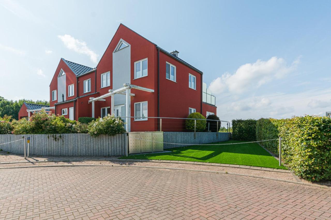 FeWo Sanfte Brise im EG mit Blick in die Natur - Ferienwohnung Göhren-Lebbin