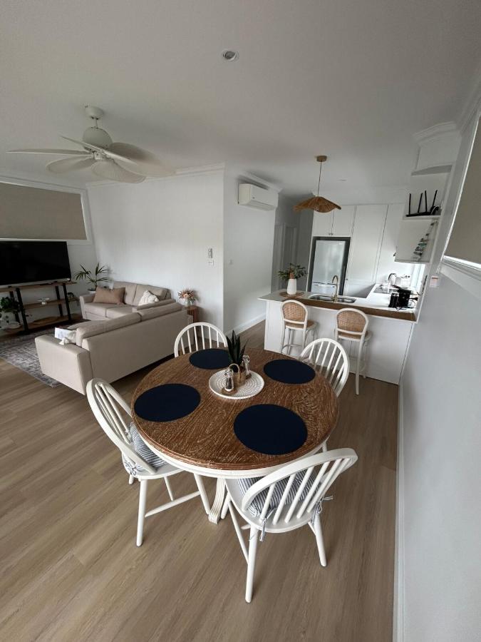 Harpers at Shelly Beach BRAND NEW 2 bedroom Coastal Villa - Chambres d'hôtes Port Macquarie