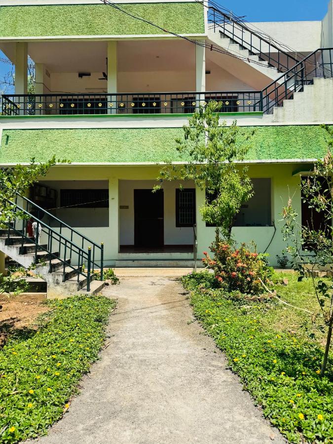 Seelin Homestay - B&B Tiruvannamalai