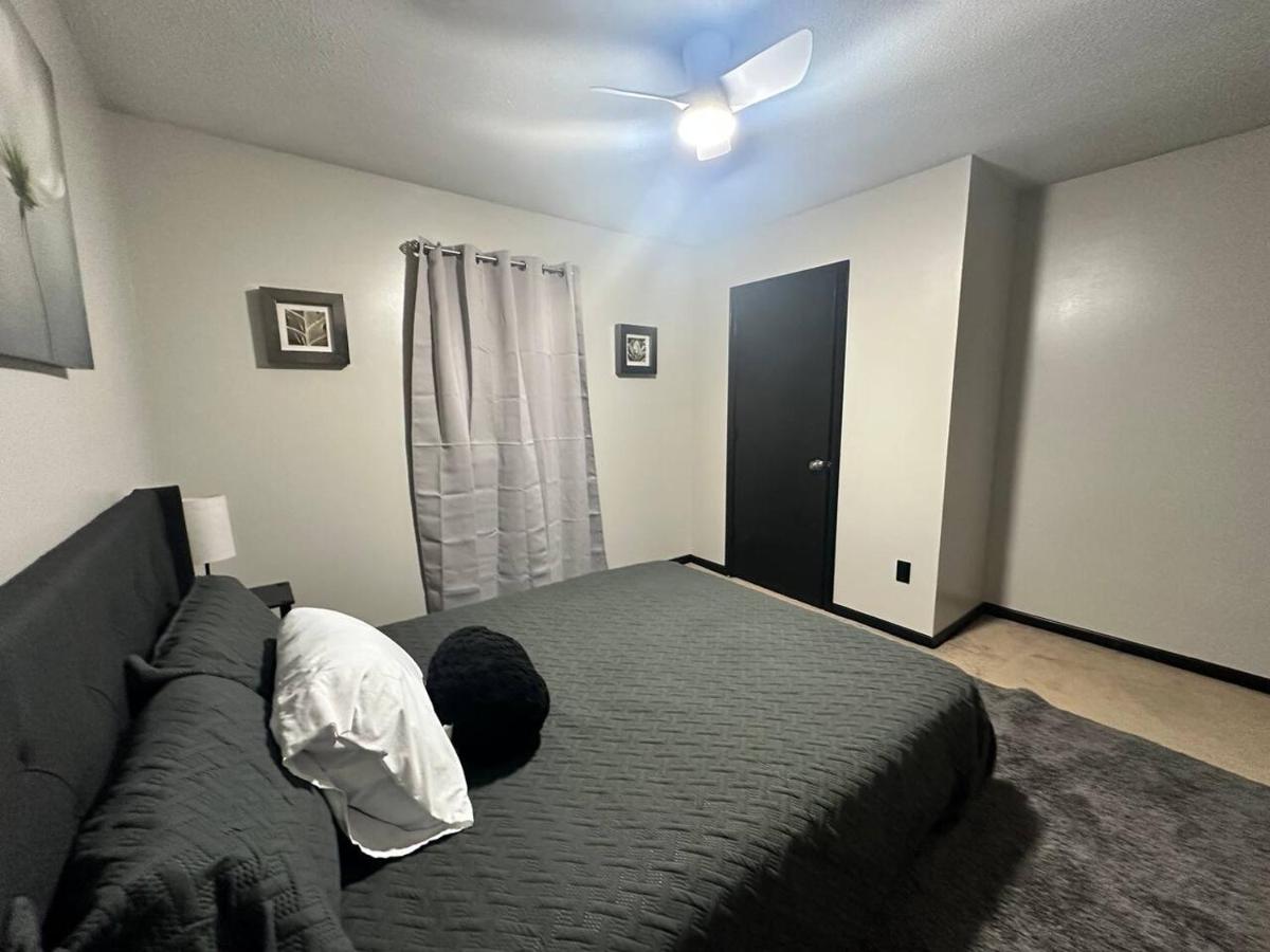 Heying Essentials - B&B Columbia