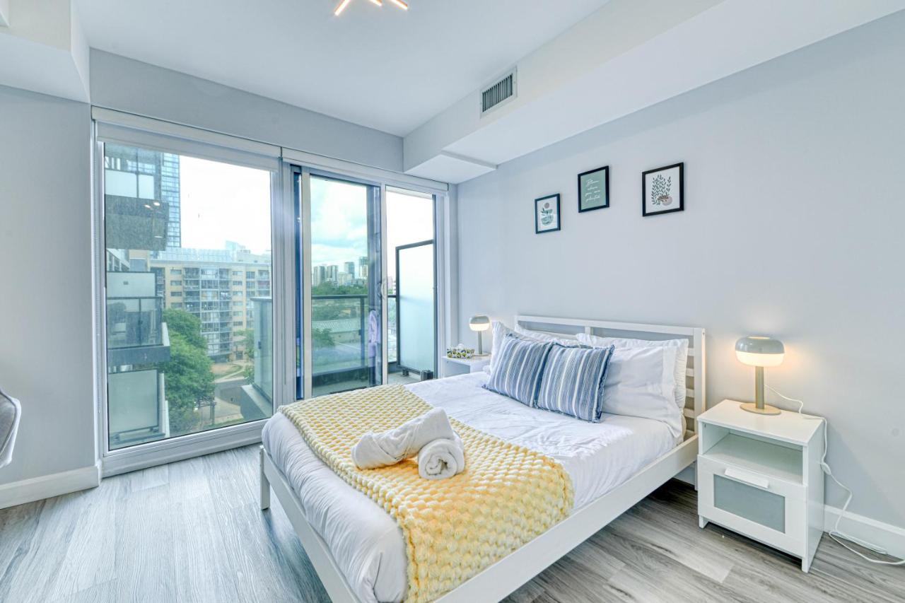 Urban Serenity Studio Suite - Downtown - Chambres d'hôtes Toronto