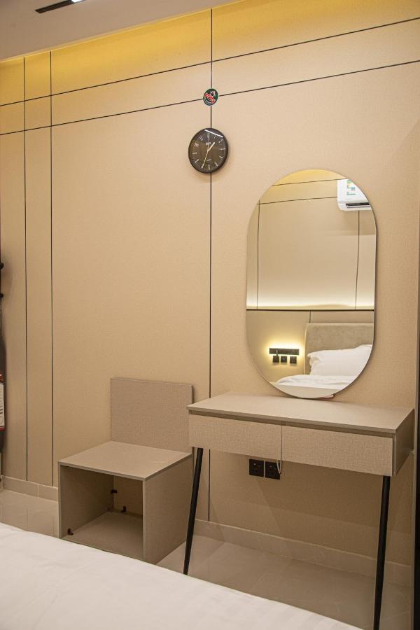 أجنحة لوسيل Lucille Suites - B&B Jedda