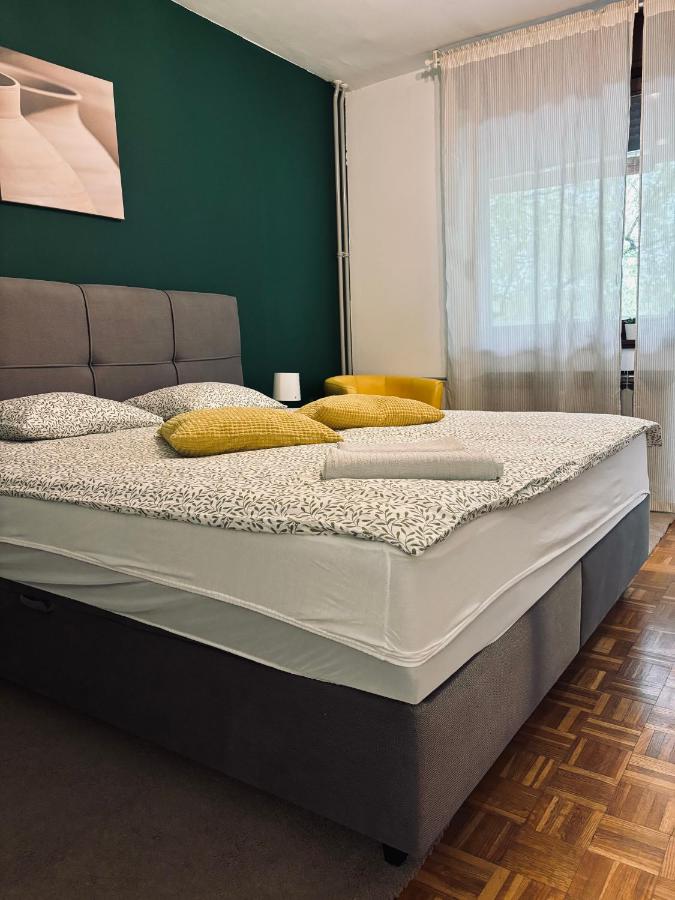 STUDIO APP STELLA Jarun Zagreb SELF-CHECK-IN - Bed and Breakfast Zagreb