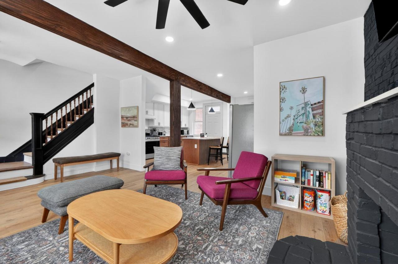 Warm & Stylish 3BR with Private Yard - Tower Grove - Bed and Breakfast Saint Louis