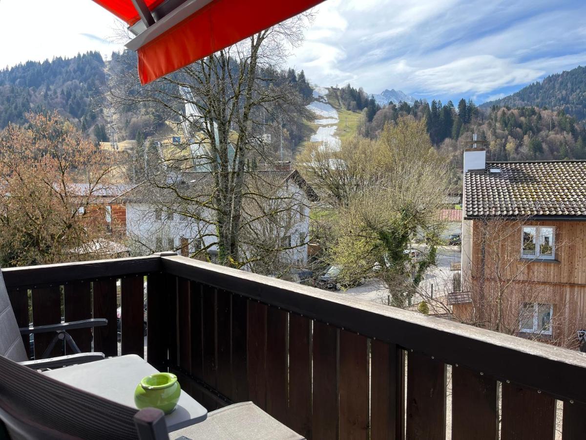 Ferienwohnung Olympiablick - Bergpanorama - Ferienwohnung Garmisch-Partenkirchen