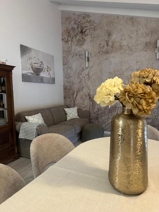Appartamento Garda Luxe - Ferienwohnung Torri del Benaco