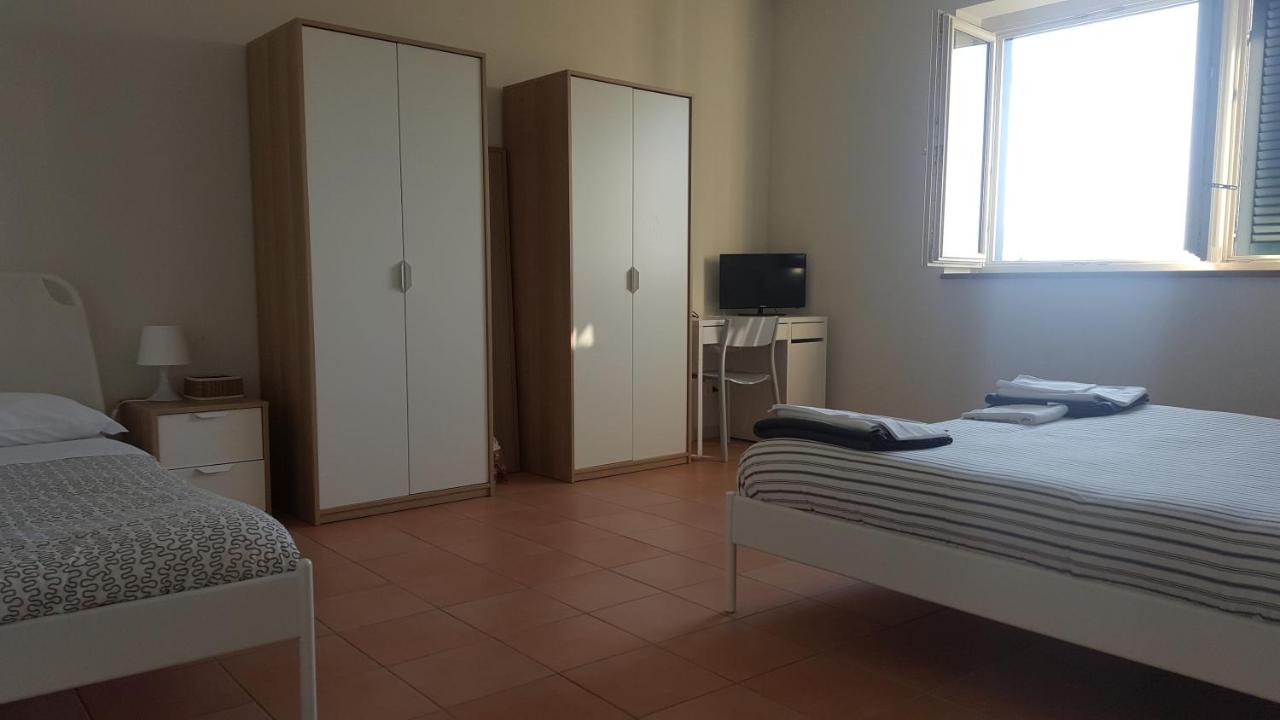 Driepersoonskamer met Eigen Badkamer