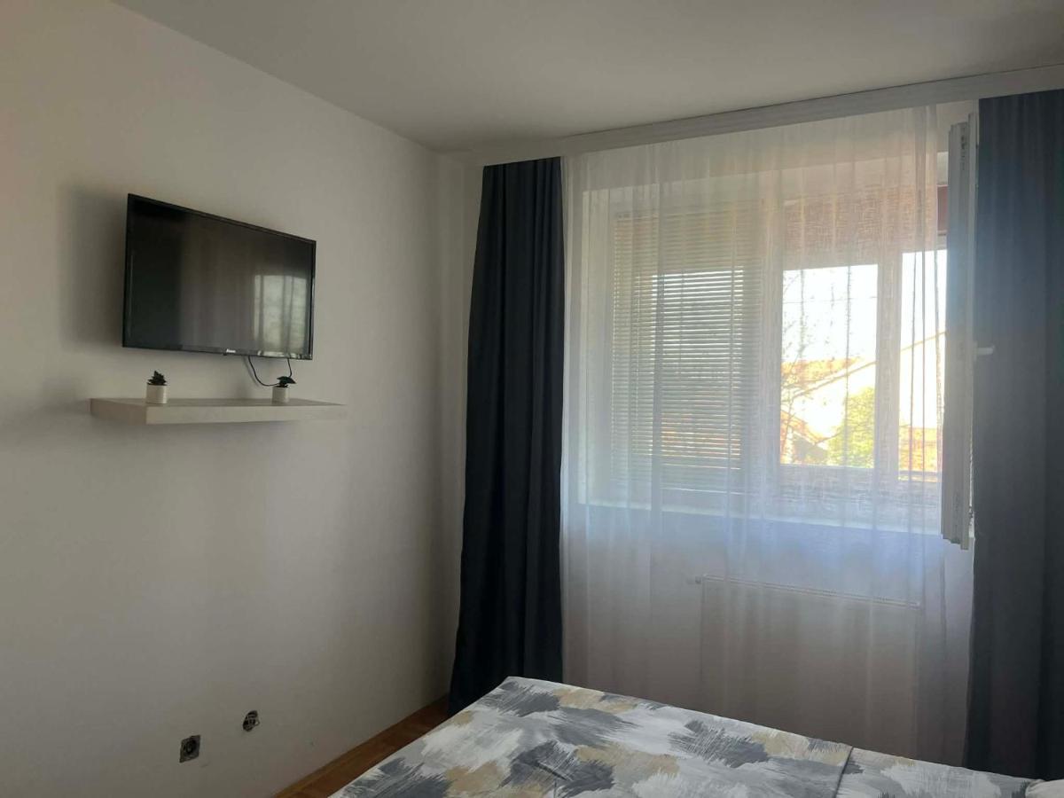 Saric LuxApartman - B&B Kruševac