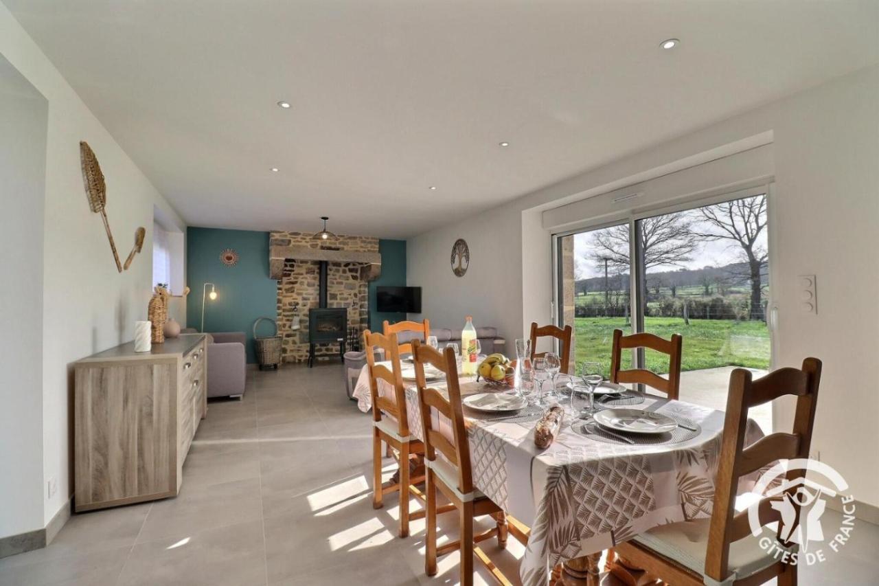 Zaccharie - Bed and Breakfast Saint-Aubin-du-Cormier