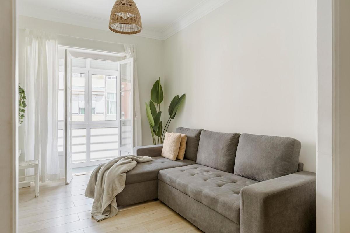 Boho Chic 2 bedroom gem 10 min from dowtown free parking - B&B Amadora