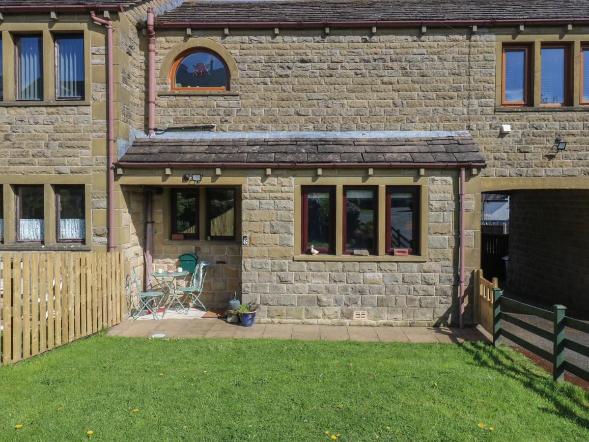 Underview - B&B Holmfirth