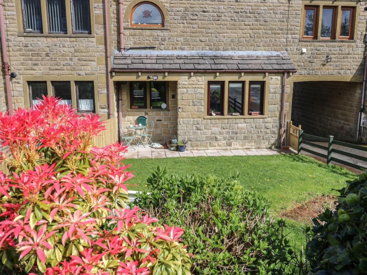 Underview - B&B Holmfirth