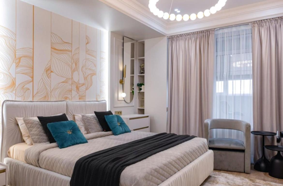 The Luxe Escape 2BD Apartment - Ferienwohnung Chişinău