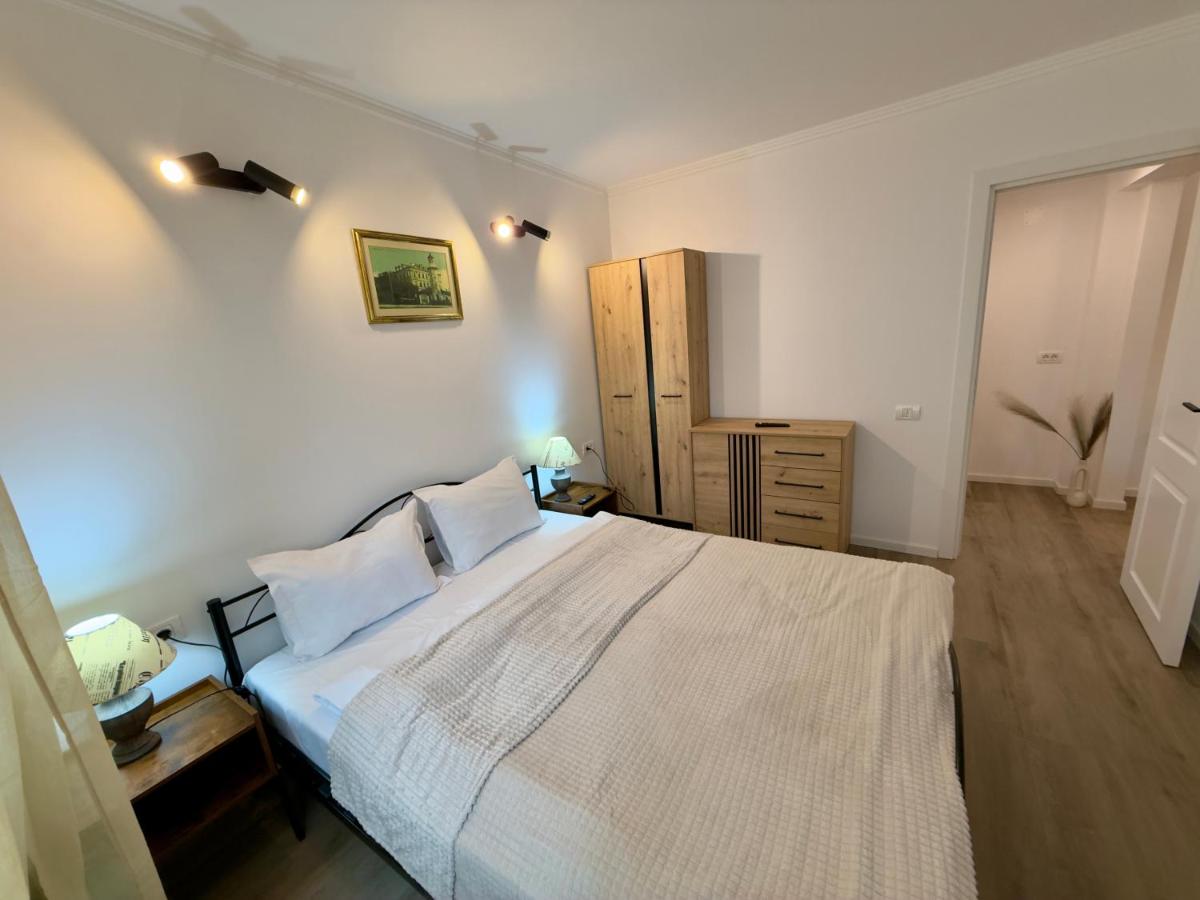 Piața Ovidiu 14 Loft - Bed and Breakfast Constanța
