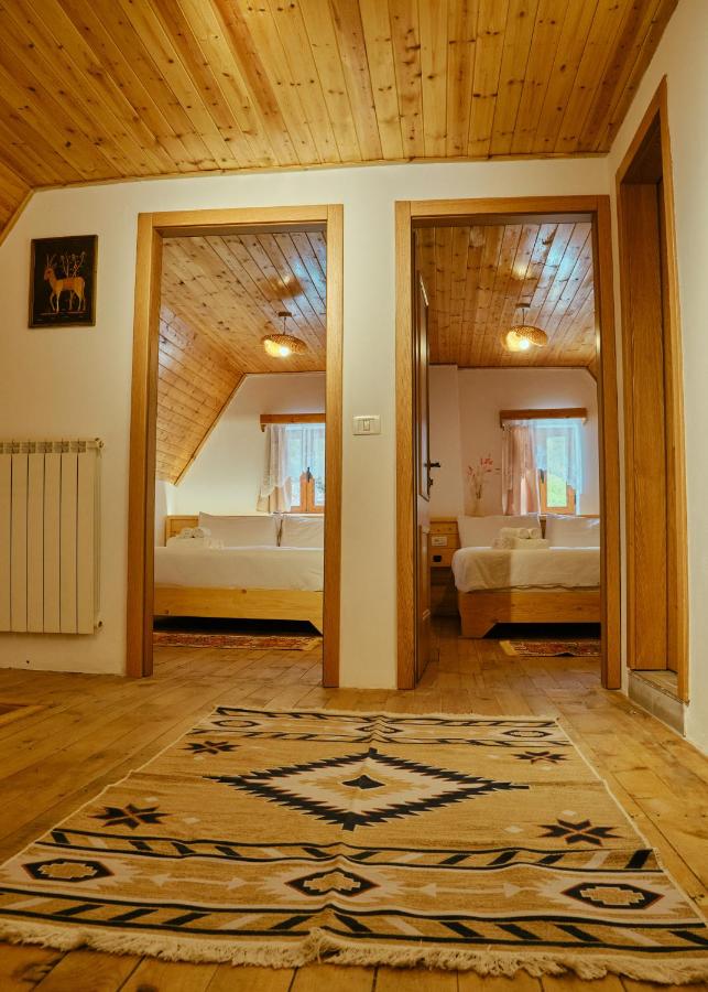 Mountain Vista Guesthouse Shkafi - B&B Shkoder