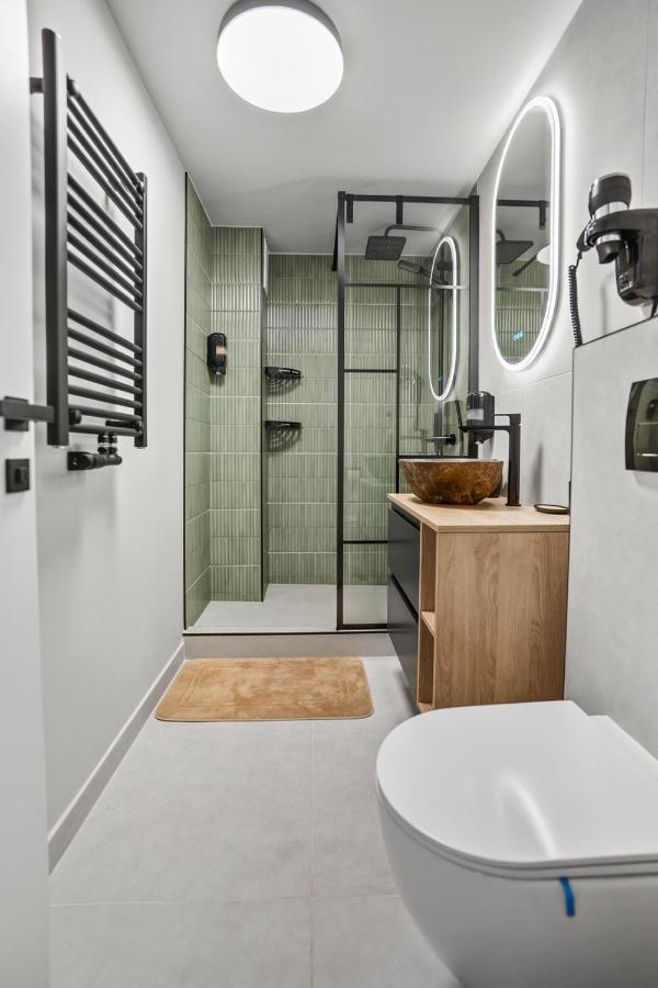Modern Luxury Apartment & Close to Old Town - Ferienwohnung Bukarest