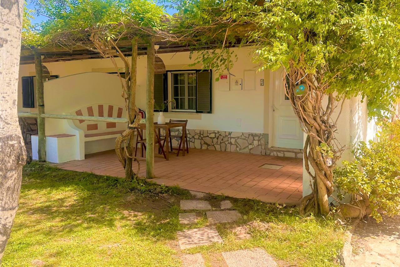 Quinta da Vala - Veranda Suite 1 - Bed and Breakfast Porches