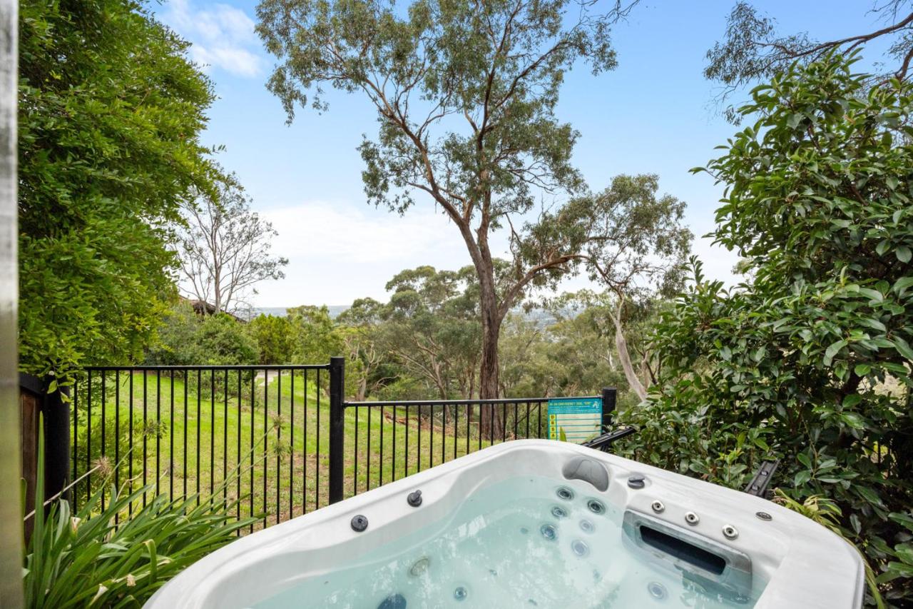 On The Deck Studio - Spa Hideaway in Scenic Belair - B&B Booleroo