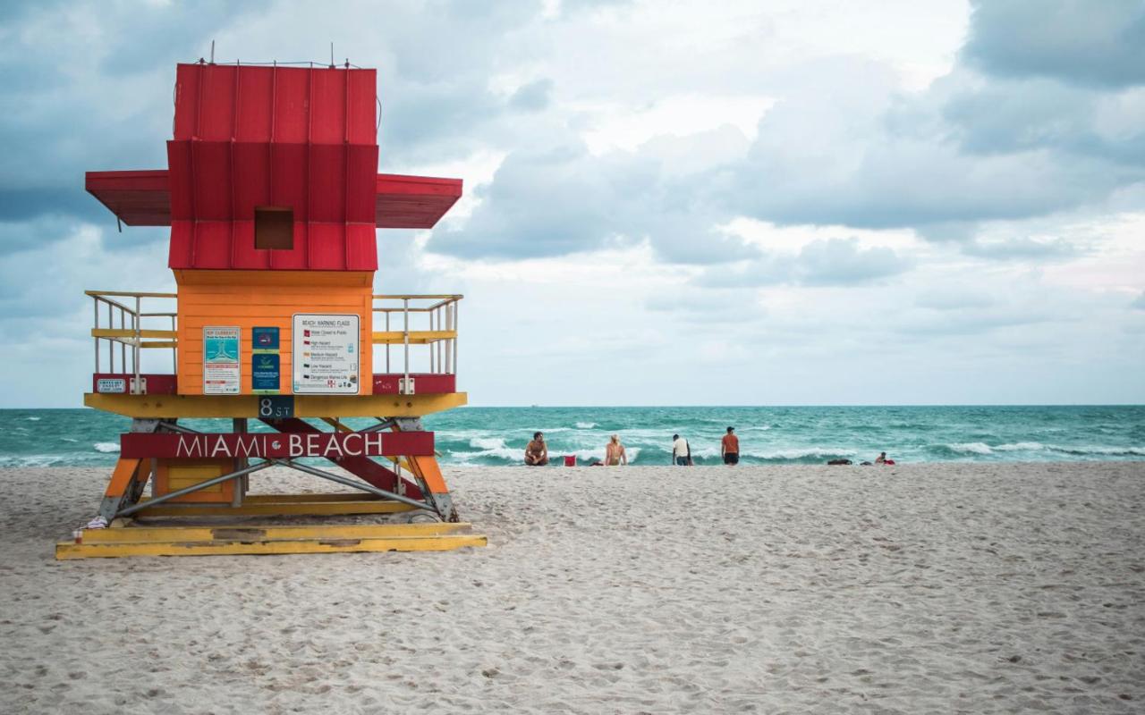 Cozy 2BR 2BA SoBe Escape 1 Min to the Ocean 203 - B&B Miami Beach