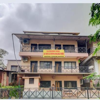 Hotel President House Matheran - Ferienwohnung Mātherān