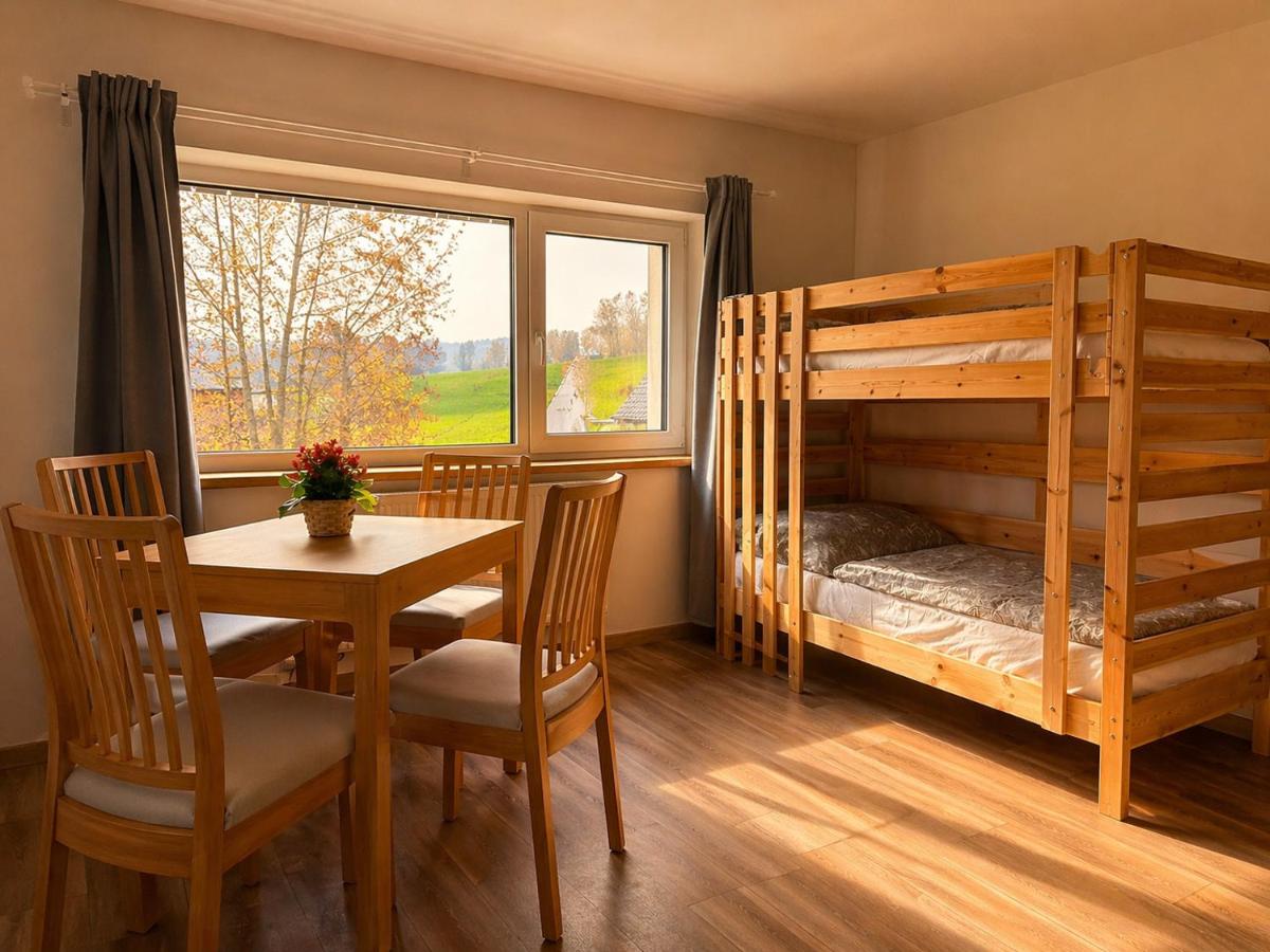 U Doubravanky - penzion a hostinec - B&B Mičovice