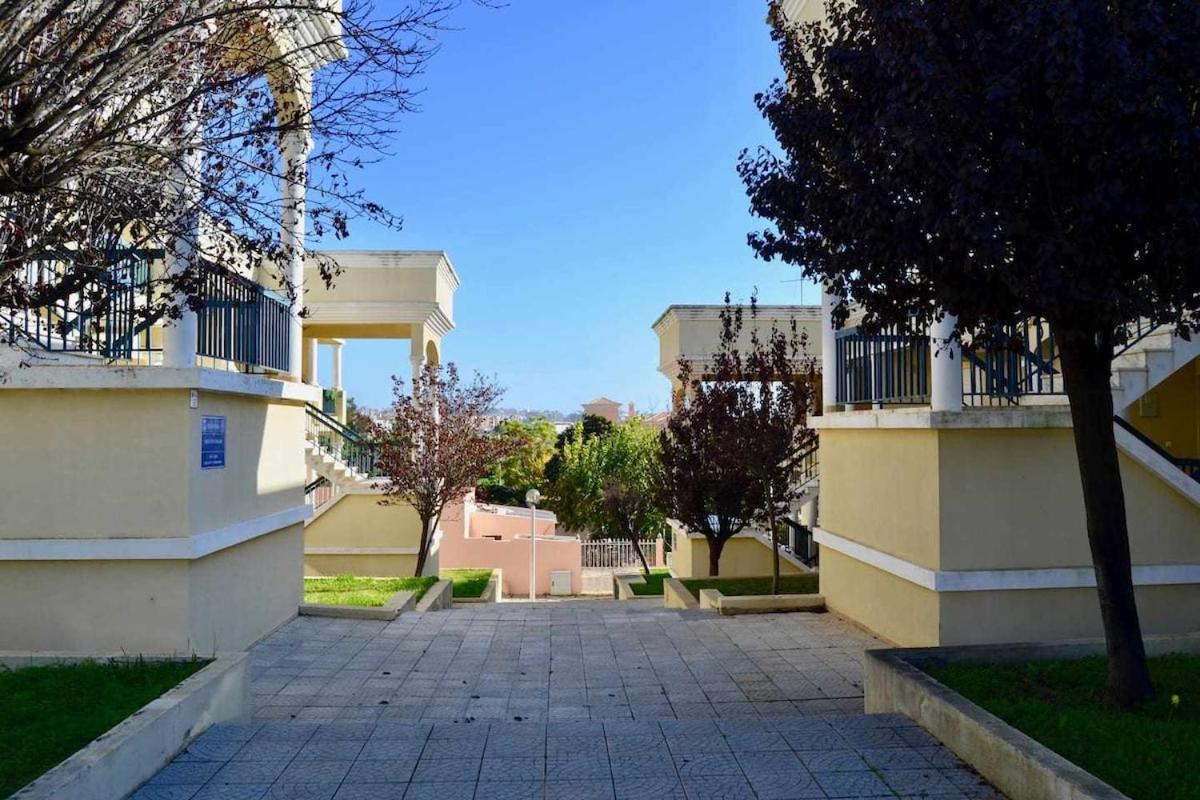 Cozy Apart near Faro airport and beach - Ferienwohnung Faro