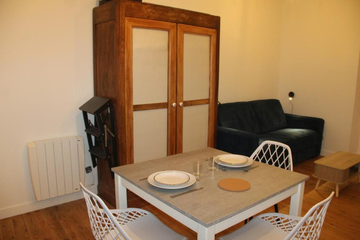 Charmant studio rénové près du centre ville - B&B Mayenne