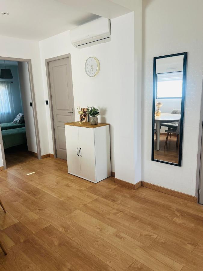 Appartement neuf 6 couchages - Ferienwohnung Saint-Laurent-d'Aigouze