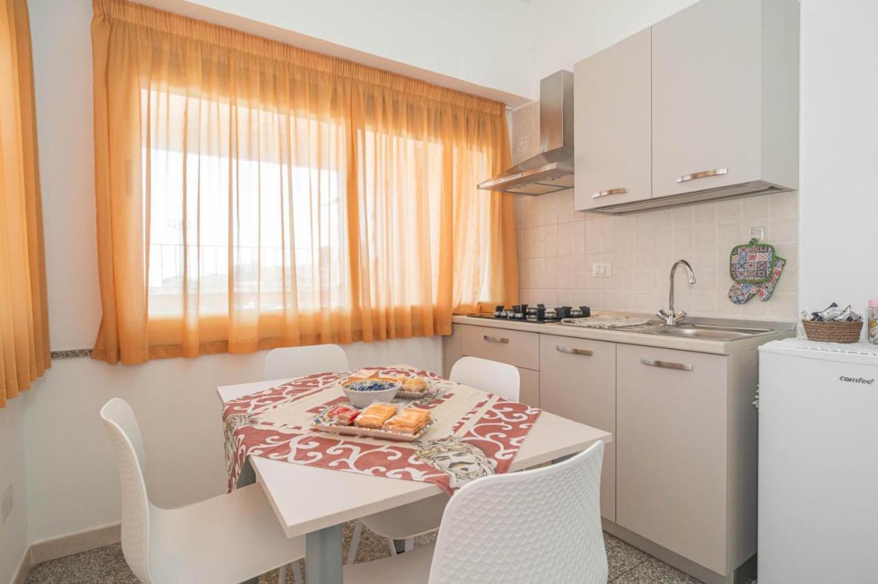 Casa Vittoria - Chambres d'hôtes Giardini-Naxos