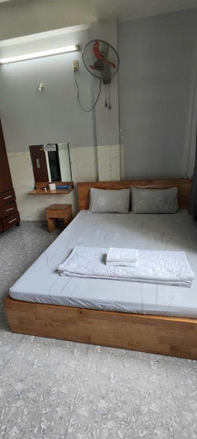 Nhà Nghỉ Hotel 16 - Chambres d'hôtes Hô Chi Minh Ville