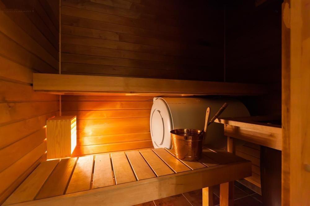Cozy Seaside Stay with Sauna - B&B Pärnu