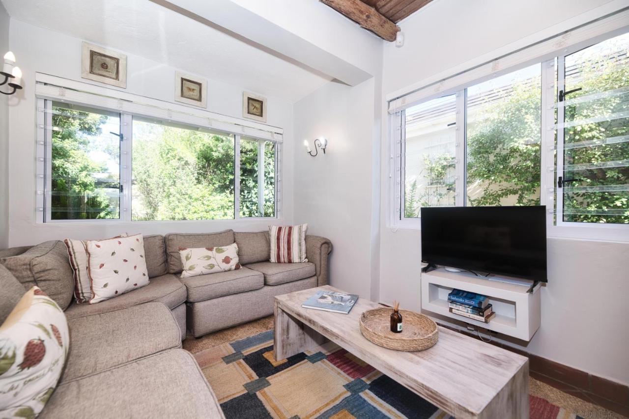 Walk Waterfront CliffPath Fireplace Secure-Parking - B&B Hermanus