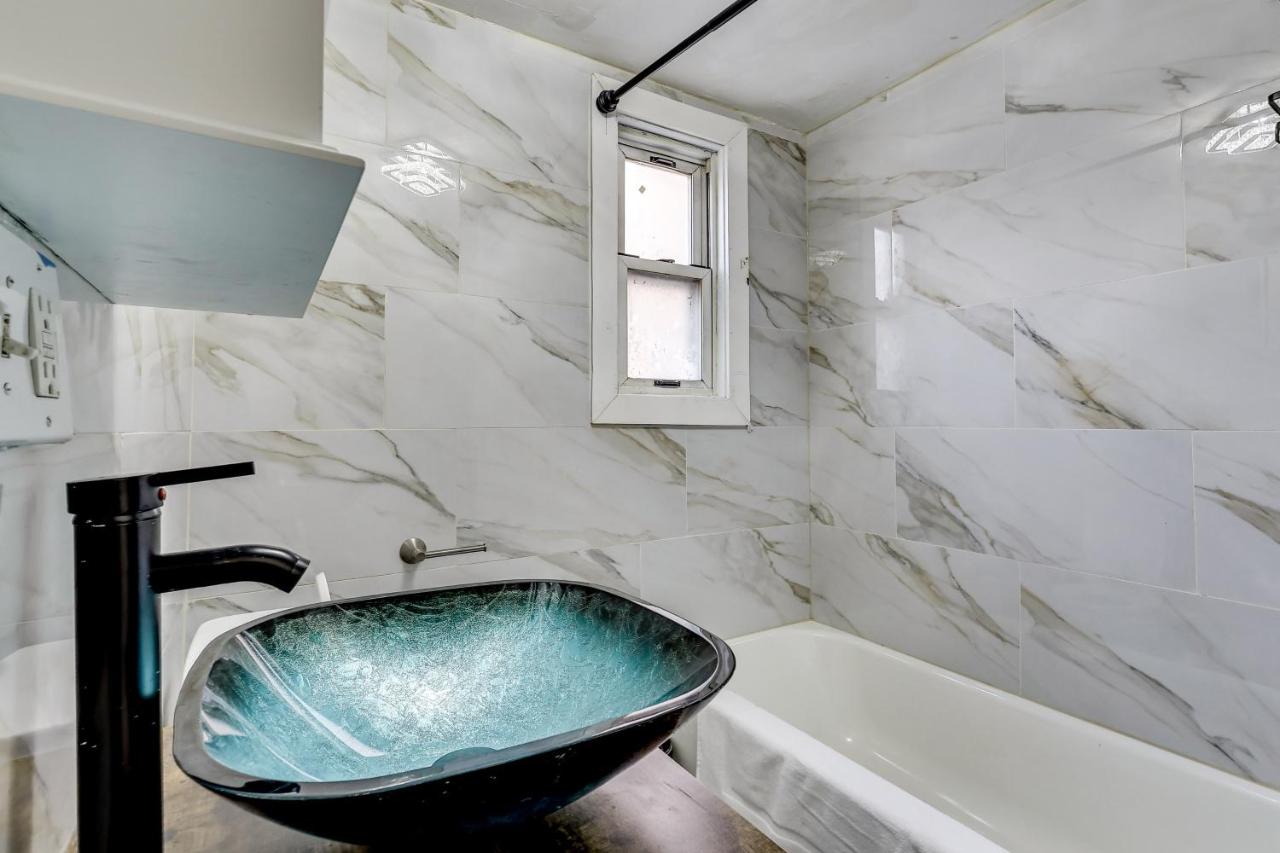 Premier Lodi 3BR 1st Floor Near NYC, MetLife & American Dream - Chambres d'hôtes Lodi