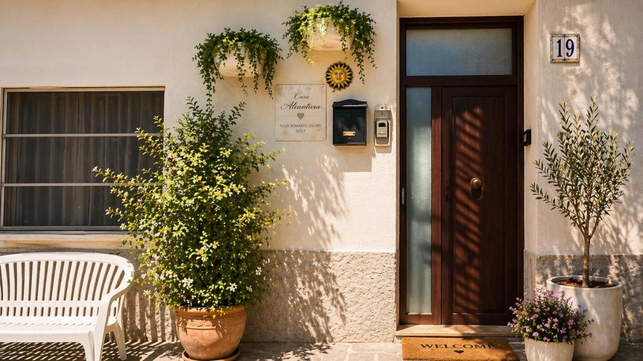 Cuore di Zagara Romantic House near Taormina - B&B Graniti