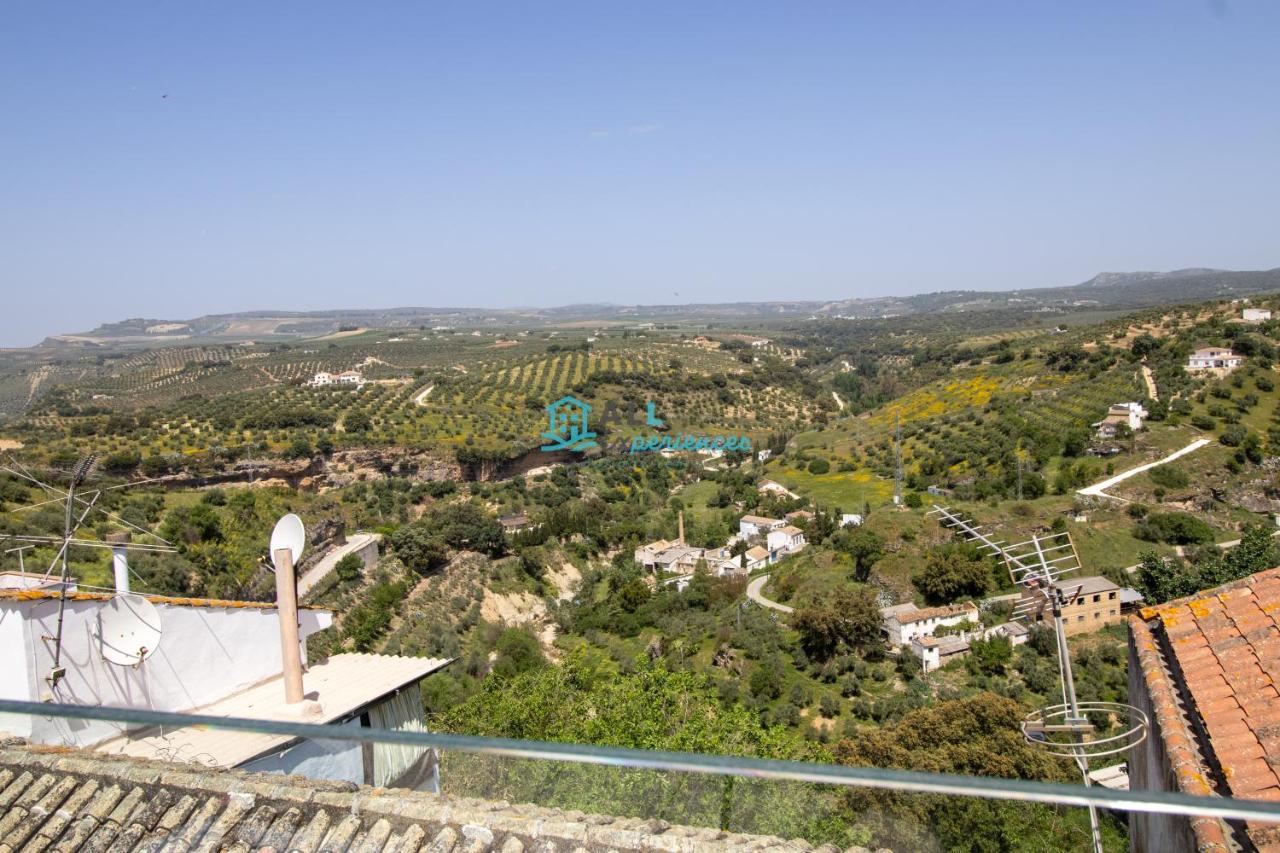 Casa Lirio Blanco - by Allexperiences - Chambres d'hôtes Setenil de las Bodegas