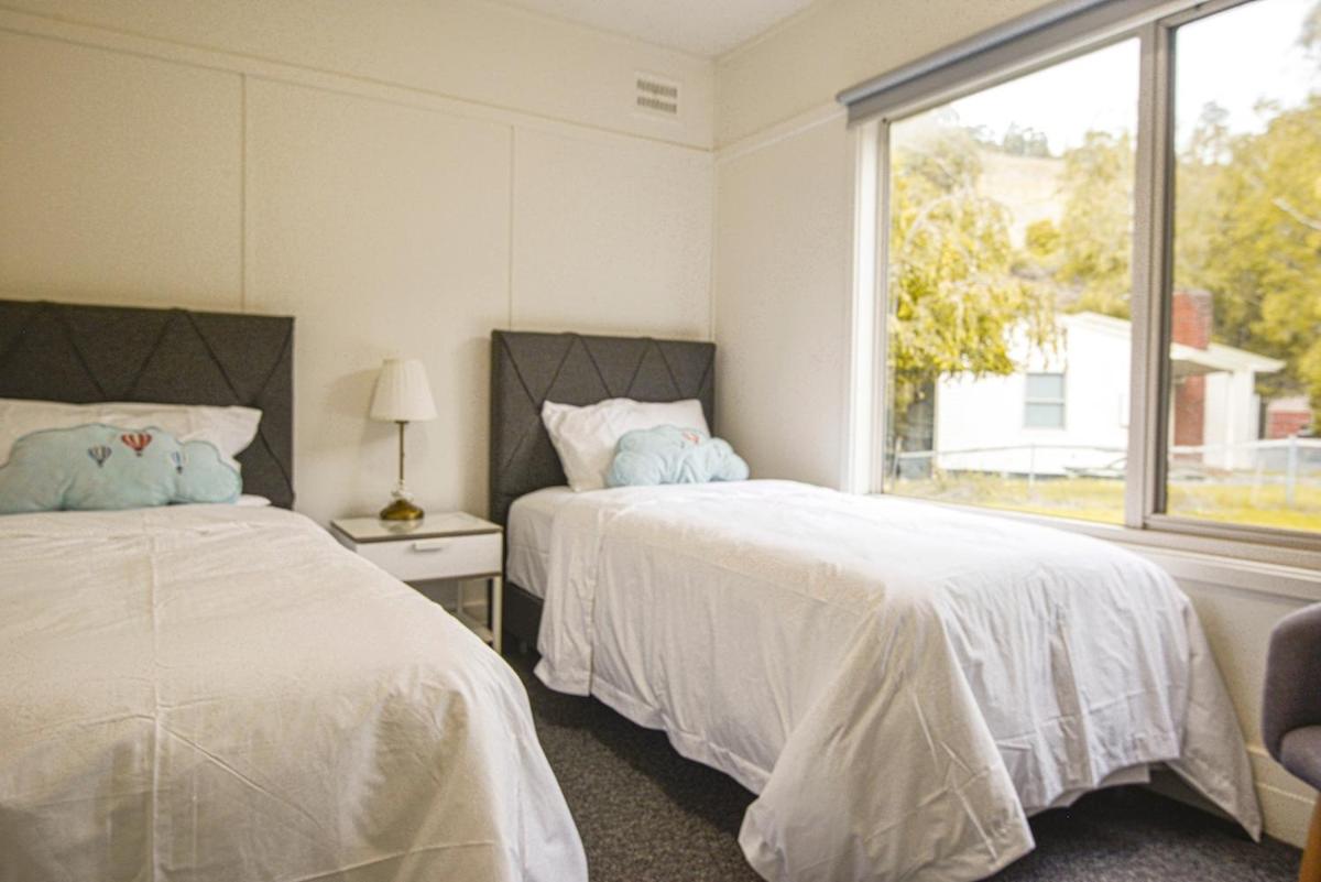 StayAU Bogong Ski Retreat Alpine near Falls Creek - B&B Bogong