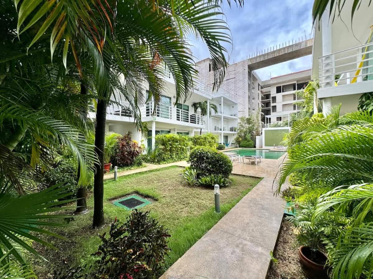 Modern 2 Bedroom Ground Floor Apartment! - B&B Playa del Carmen
