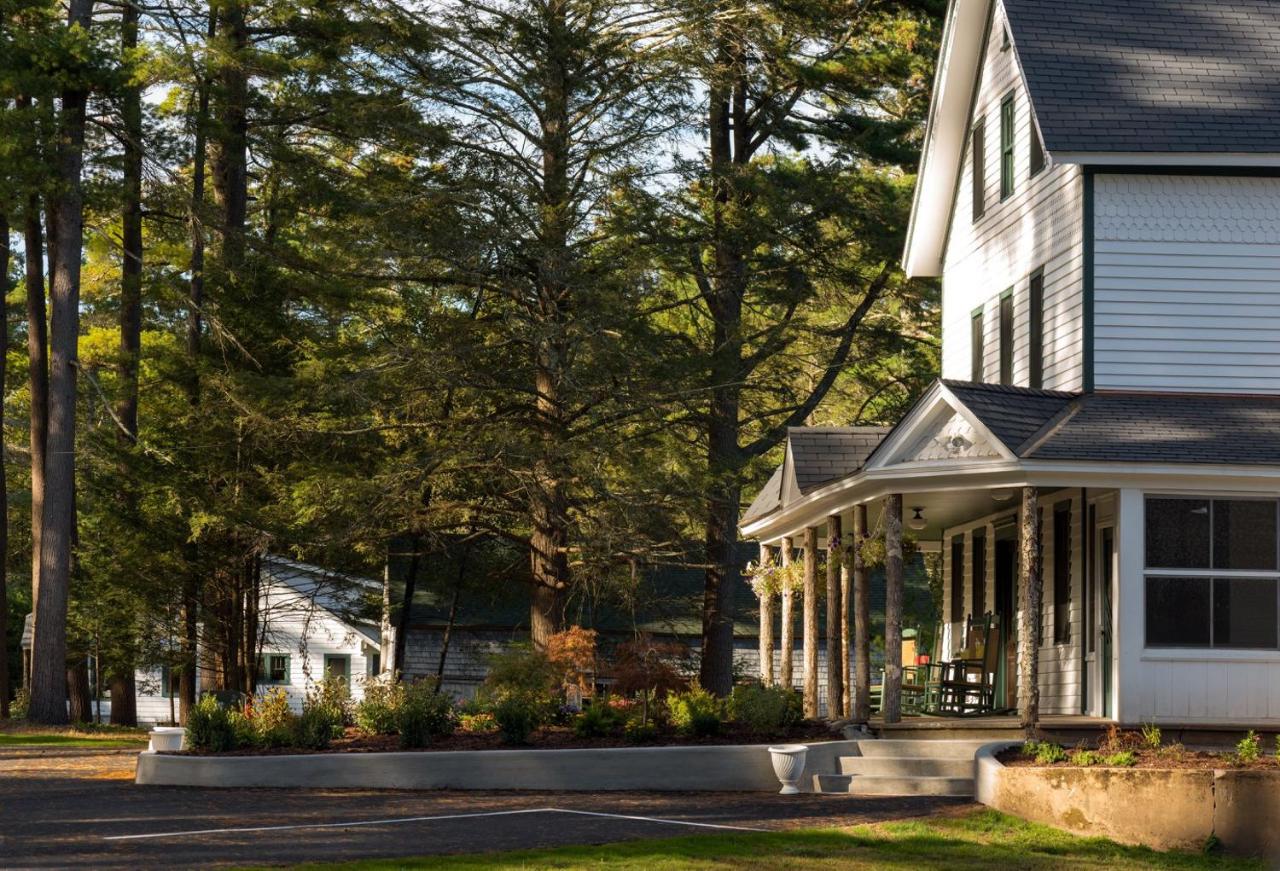 Pine Brook Manor - Chambres d'hôtes Sparrow Bush