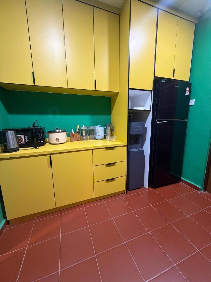 Roomstay Pondok Aboh - B&B Sik