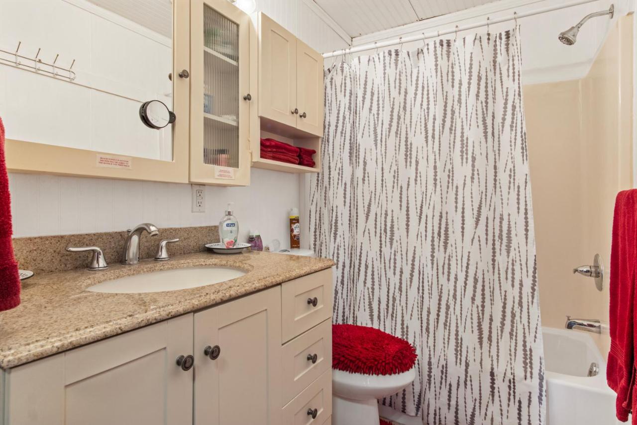 Cherry Creek Cabin - B&B Concan