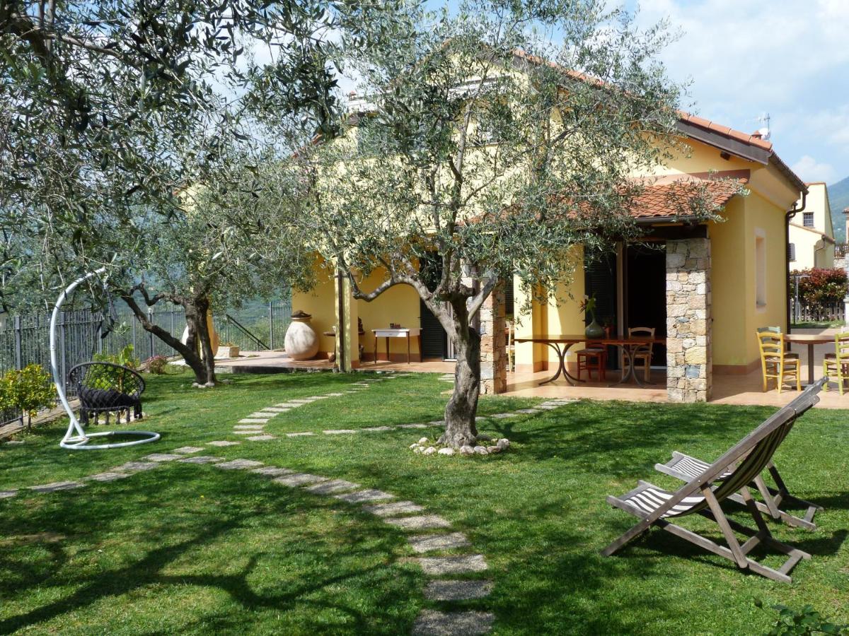 La Testa Fra Le Nuvole - Ferienwohnung Finale Ligure