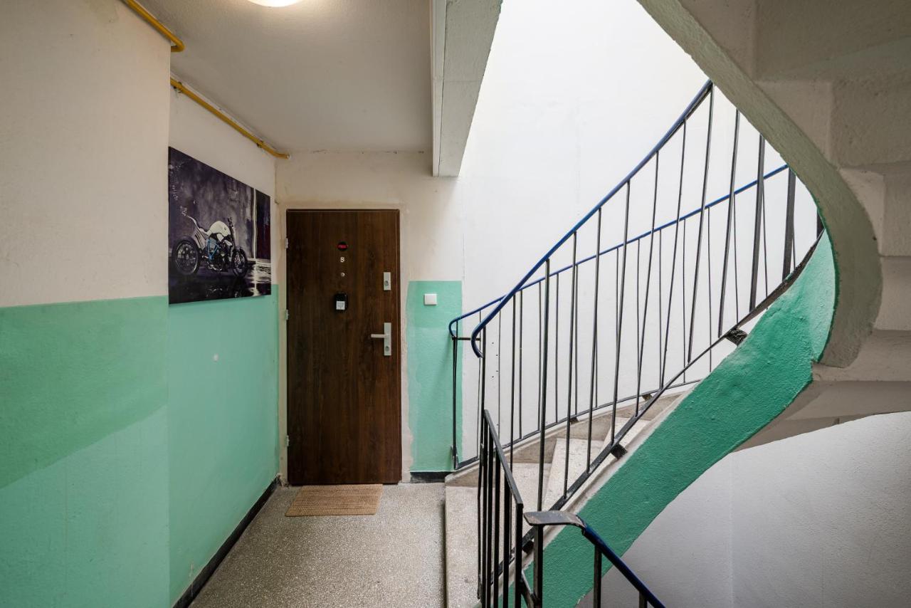 Las Bielański Lavish Apartment by BookingHost - B&B Varsavia