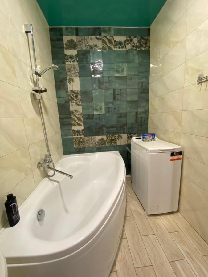 Кадорр 34 Жемчужина возле жд вокзала - Chambres d'hôtes Odessa