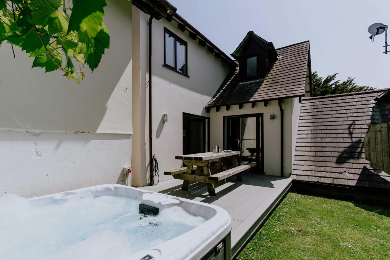 The Rock - B&B Croyde